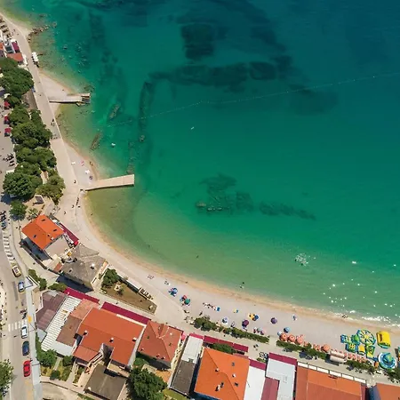 Διαμέρισμα 1 Bedroom Amazing In *
