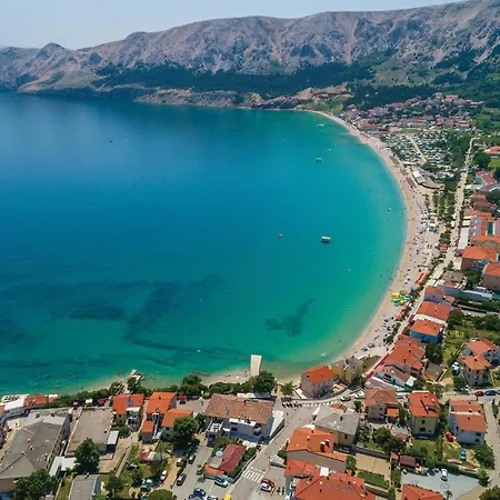1 Bedroom Amazing In Apartmán Baška
