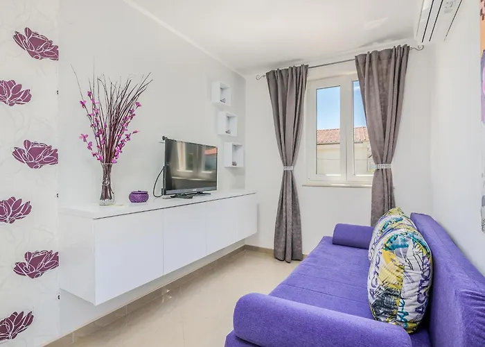 1 Bedroom Beautiful In 公寓