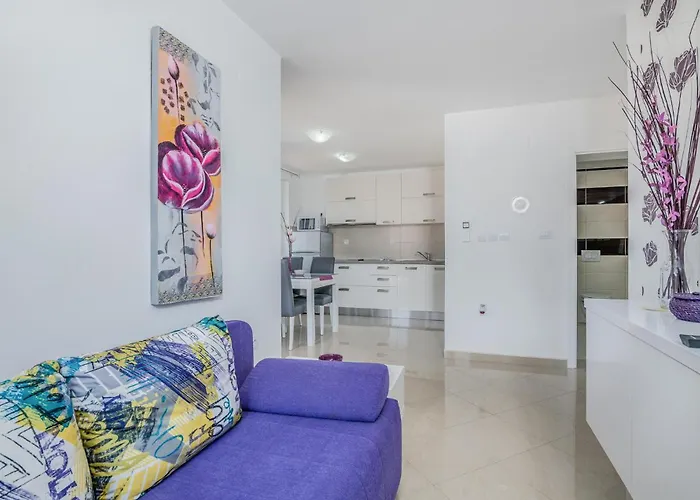 公寓 1 Bedroom Beautiful In