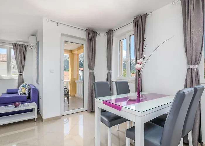 公寓 1 Bedroom Beautiful In *